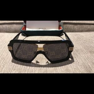 Authentic  Gucci Sunglasses